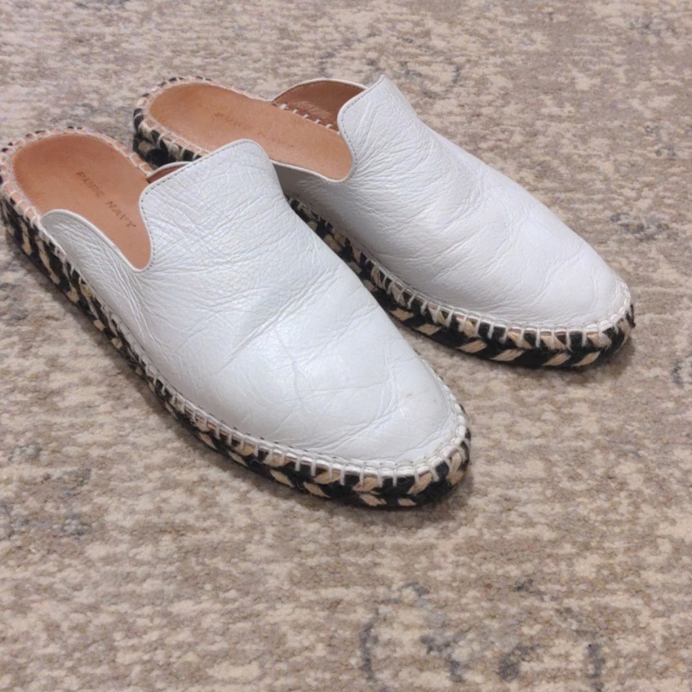 Pure Navy leather white espadrilles